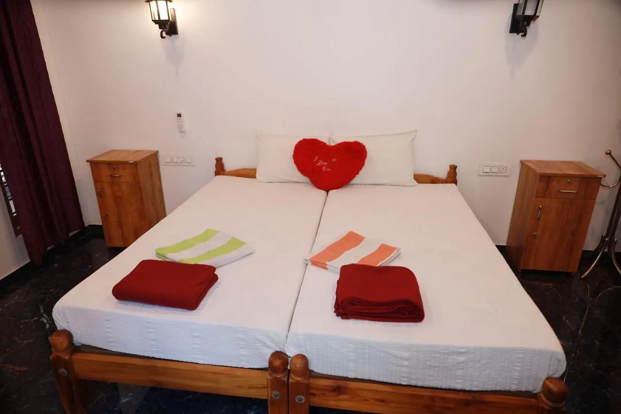 Marari Neena Beach Homestay Mararikulam India
